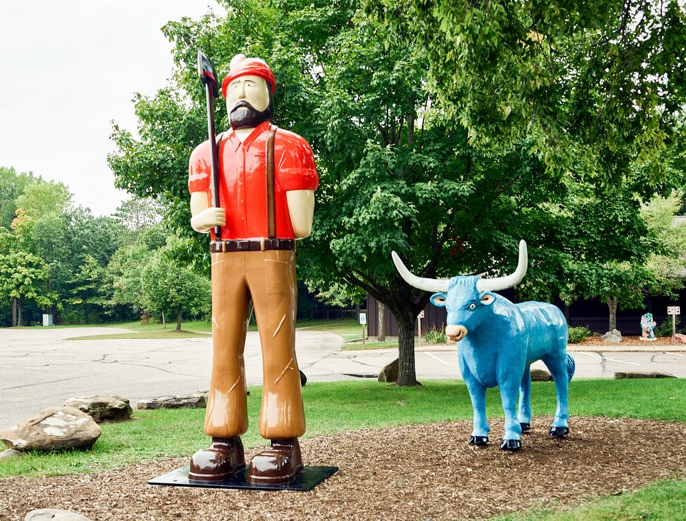 Legendary Northwoods lumberjack figure at the Paul Bunyan Logging Camp Museum in  Eau Claire, Wisconsin. Original image from…