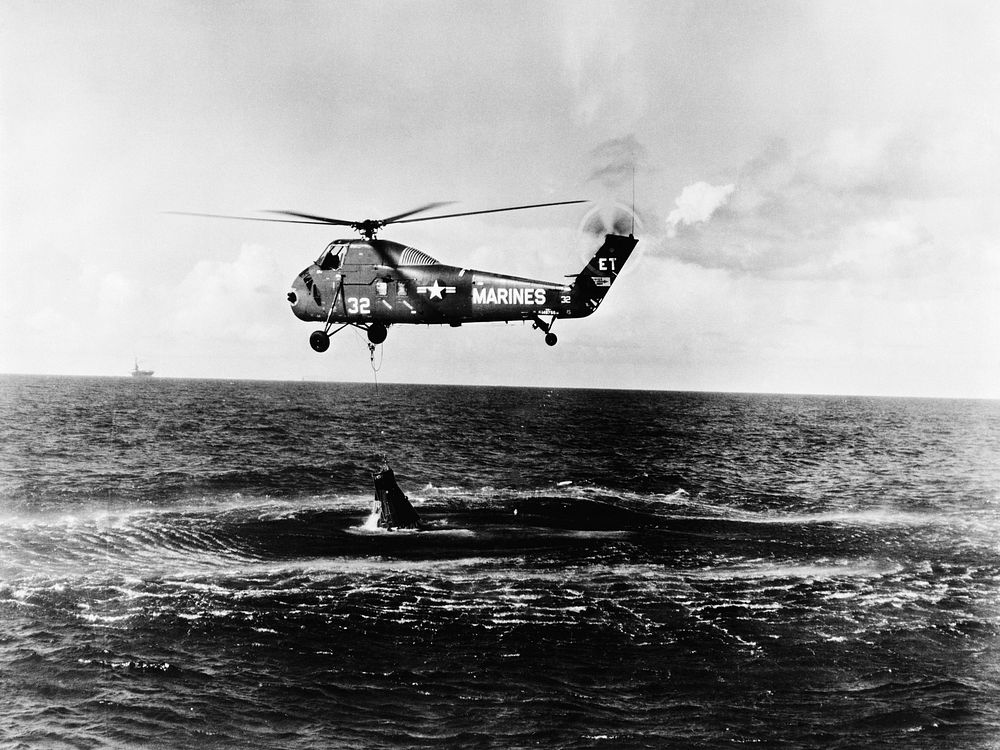 U.S. Marine Corps helicopter attempts an unsuccessful recovery of the Mercury-Redstone 4 Liberty Bell 7, July 21, 1961.…