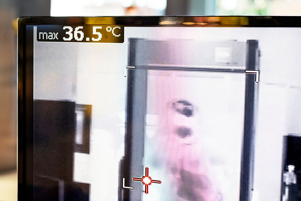 Temperature screening screen in the new normal