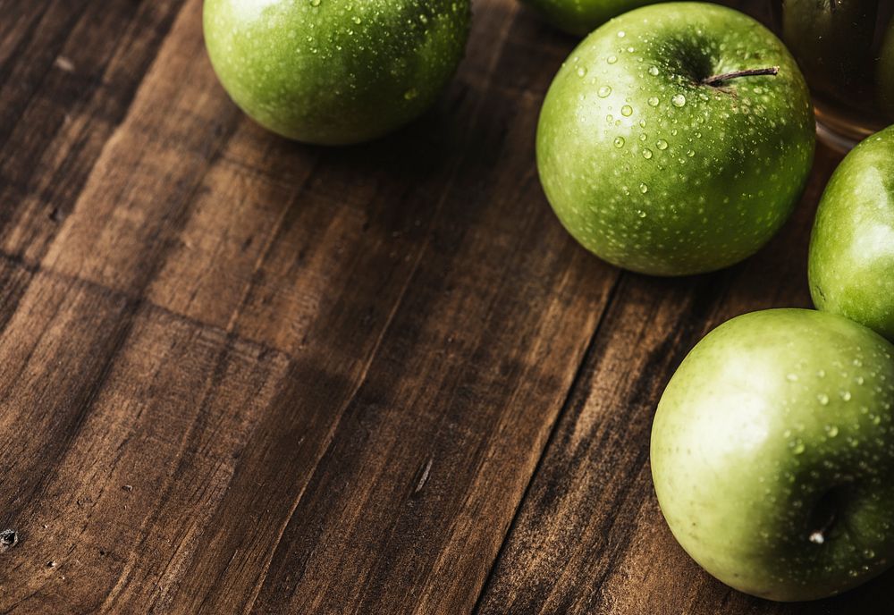 Closeup of fresh organic green apples