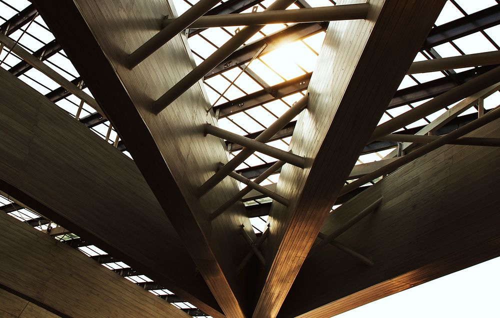 Interior of facade roof and the steel supports