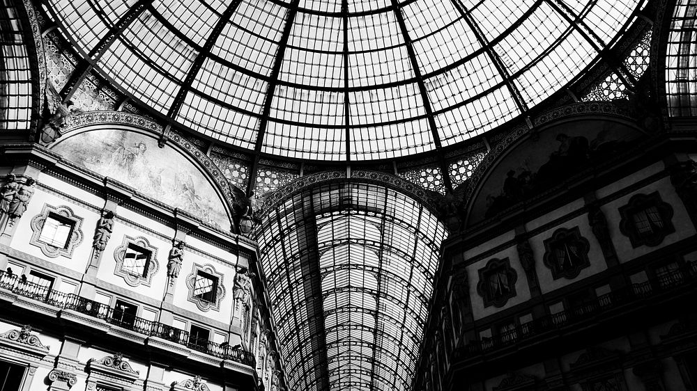 Galleria Vittorio Emanuele II in Italy, Milan