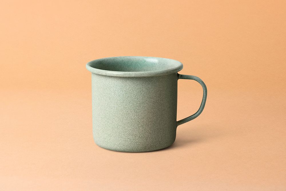 Minimal ceramic mug in green