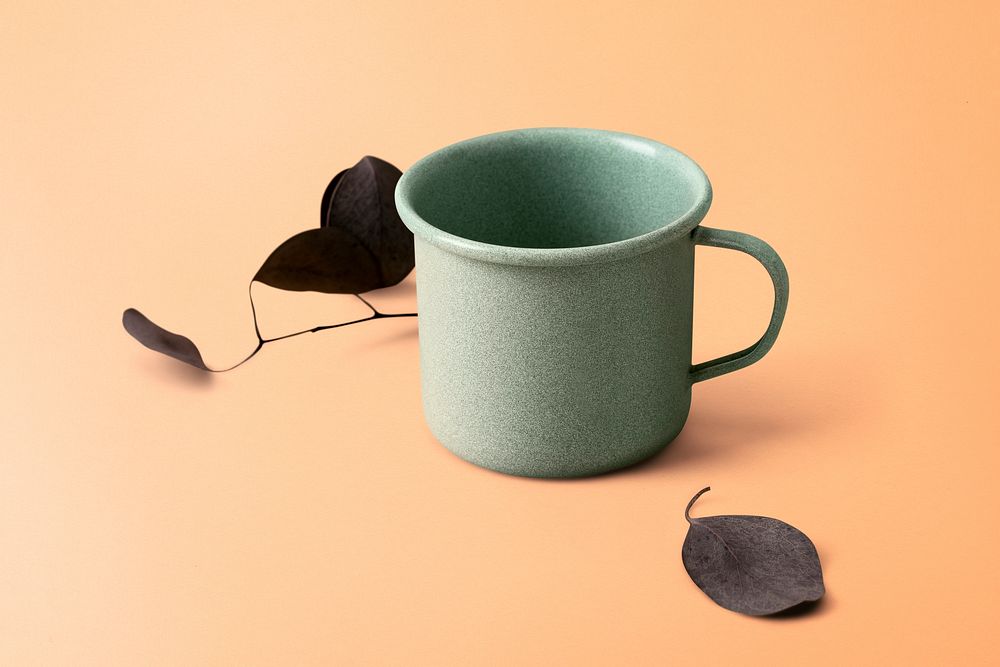 Minimal ceramic mug in green