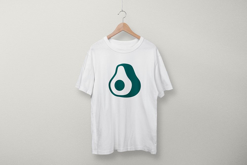 T-shirt mockup psd with avocado print 
