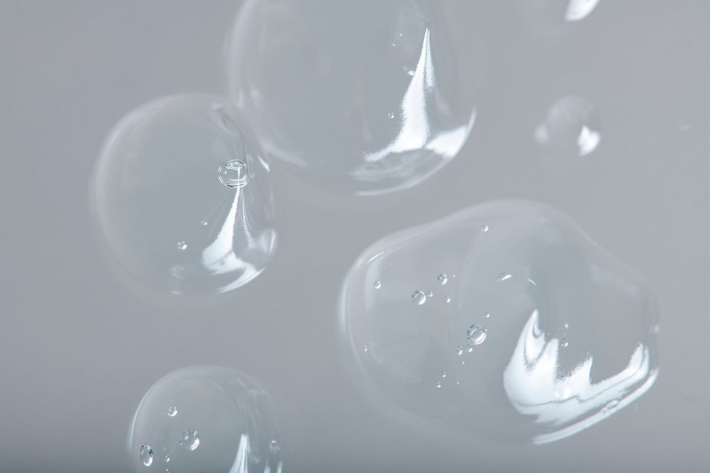 Fresh water with bubbles