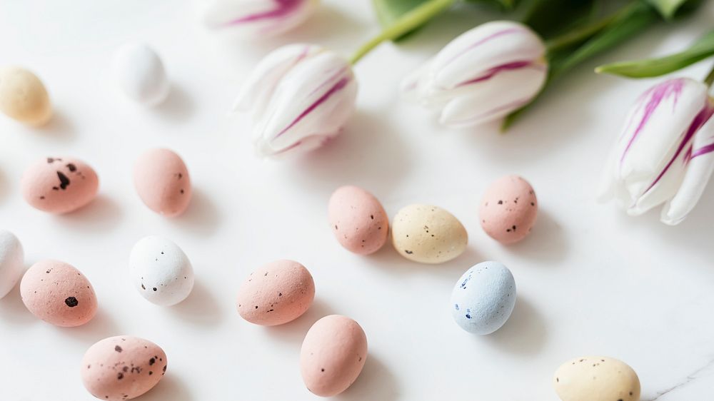Easter desktop wallpaper, eggs with tulip background
