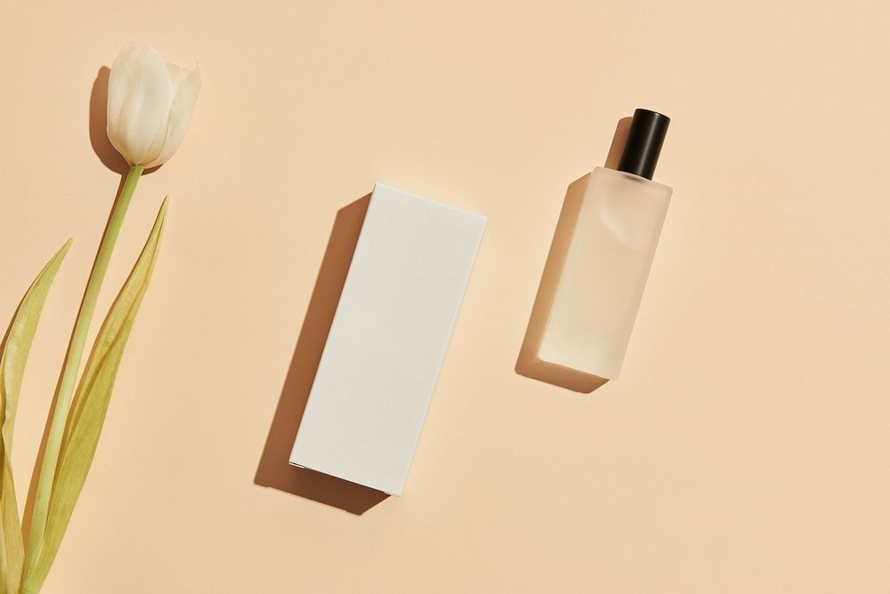 Blank perfume packaging design resource
