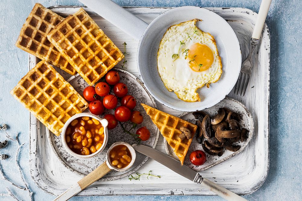Holiday breakfast with egg on waffle | Premium Photo - rawpixel