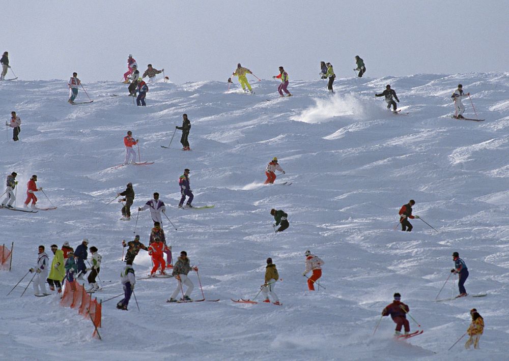 Free skiers at the beginning of a ski slope photo, public domain sport CC0 image.