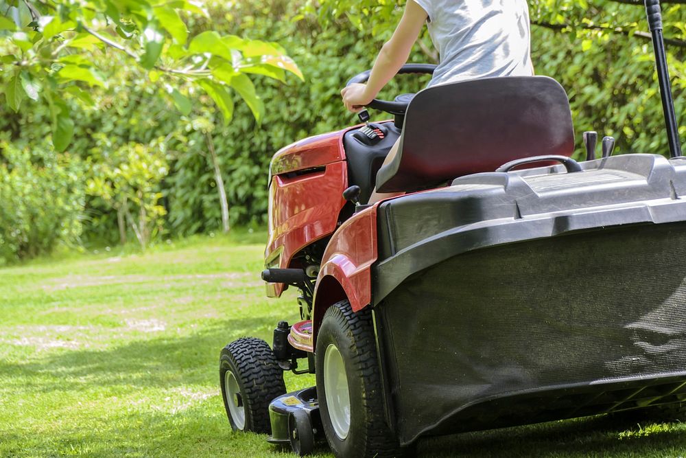 Free lawn mower public domain CC0 photo.