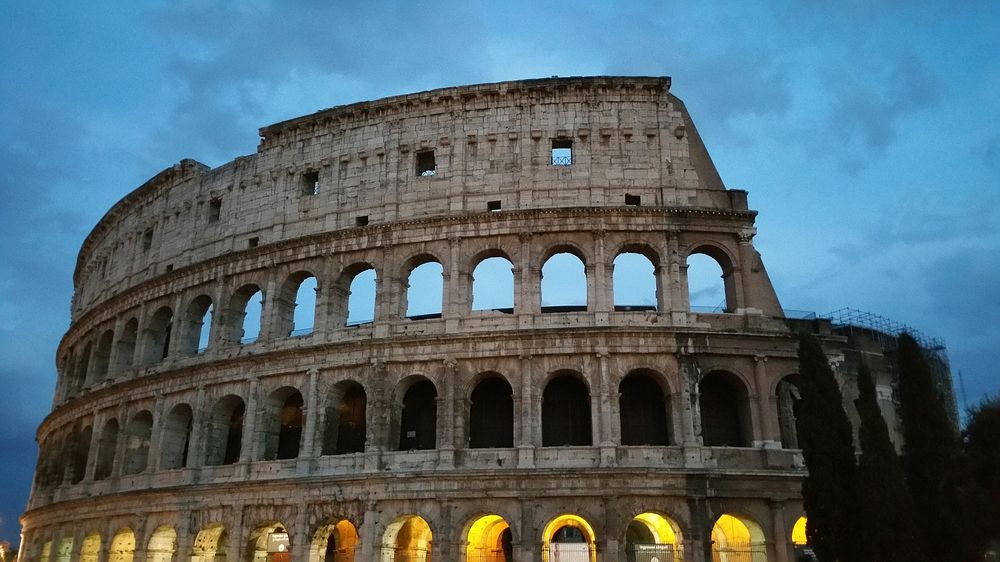 Free Colosseum image, public domain CC0 photo.