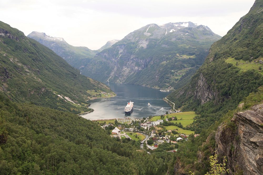 Free Geirangerfjord in Norway image, public domain CC0 photo.