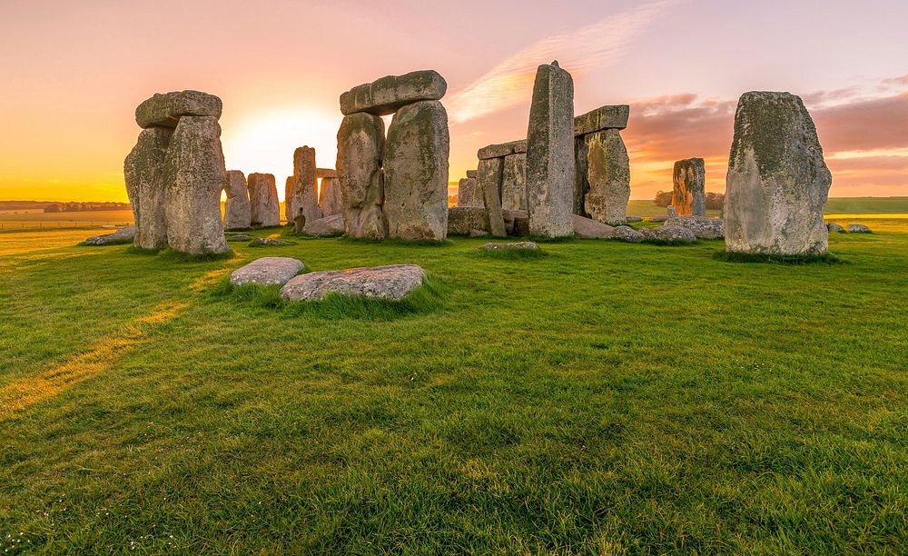 Free Stonehenge image, public domain monument CC0 photo.