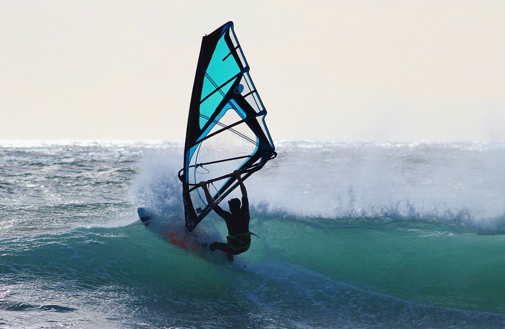 Free aesthetic windsurf image, public domain CC0 photo.