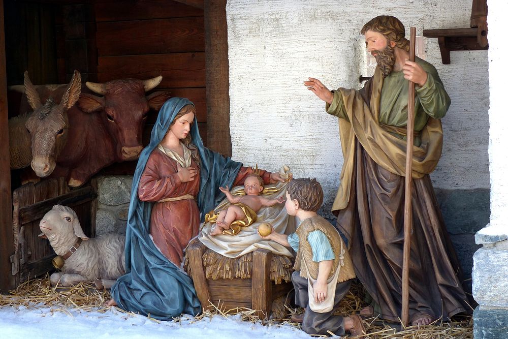 Free nativity miniature image, public domain religion CC0 photo.