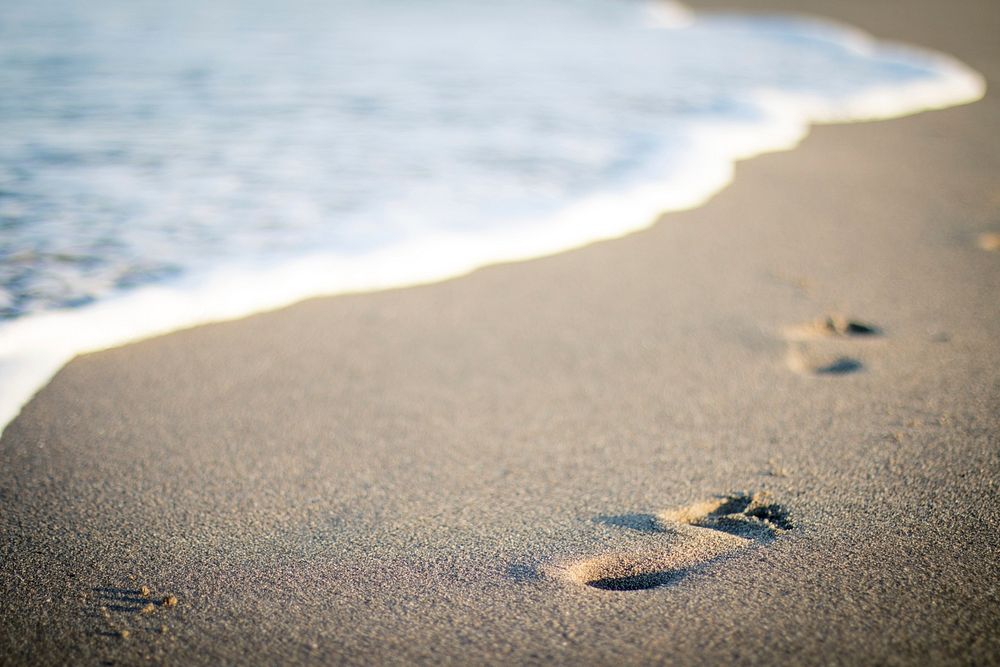 Water texture, waves, beach scenery photo , free public domain CC0 image.