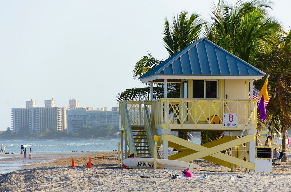 Free beach hut in Miami image, public domain travel CC0 photo.