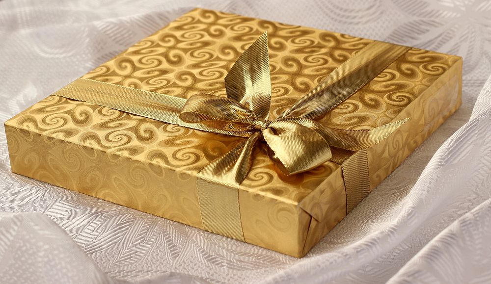 Free gold Christmas presents image, public domain holiday CC0 photo.