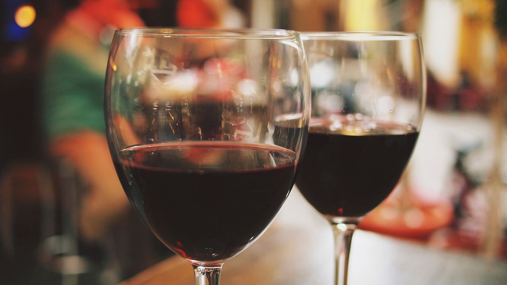 Free red wine image, public domain drink CC0 photo.