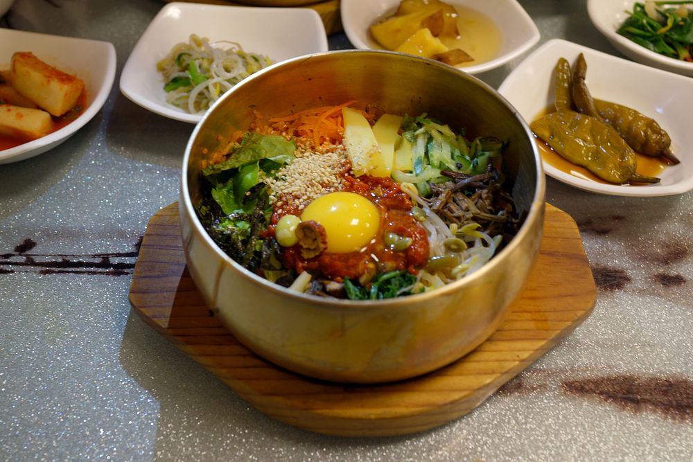 Free bibimbap image, public domain korean food CC0 photo.