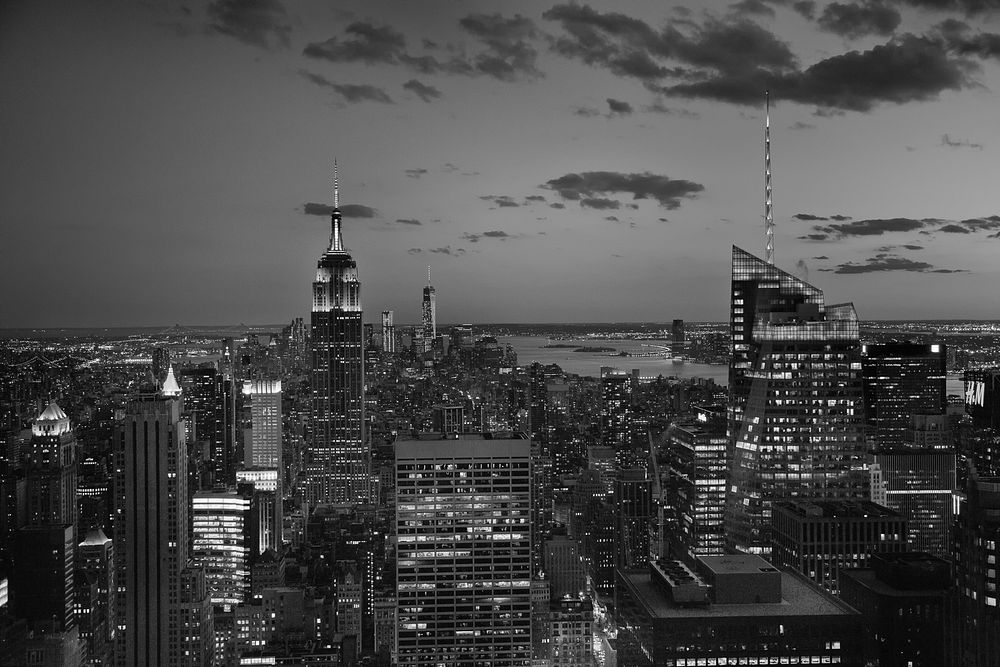 Free New York City, grayscale image, public domain urban CC0 photo.