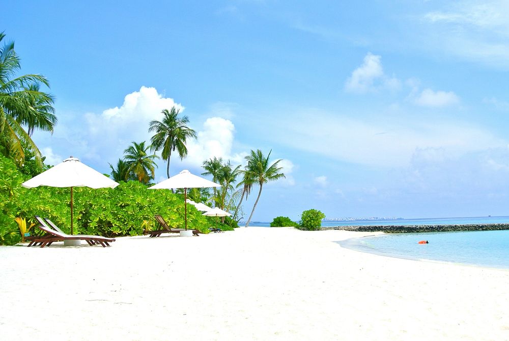 Tropical beach, relaxing, summer scenery photo, free public domain CC0 image.