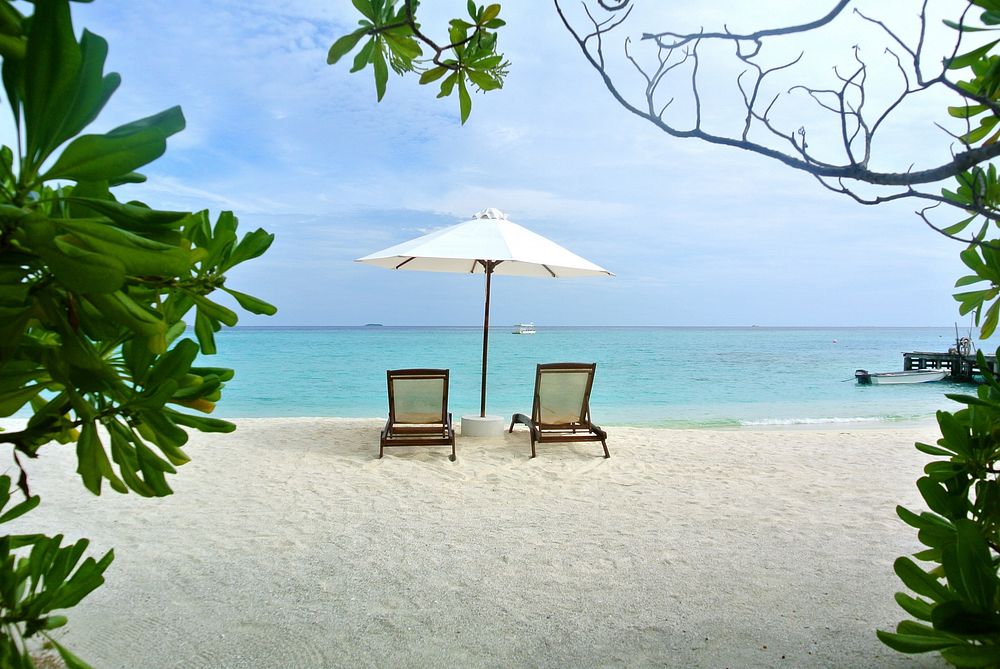 Tropical beach, relaxing, summer scenery photo, free public domain CC0 image.