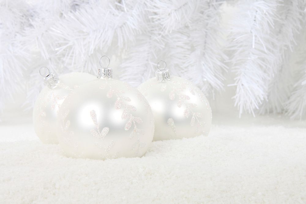 Free glass ball, Christmas ornament image, public domain holiday CC0 photo.