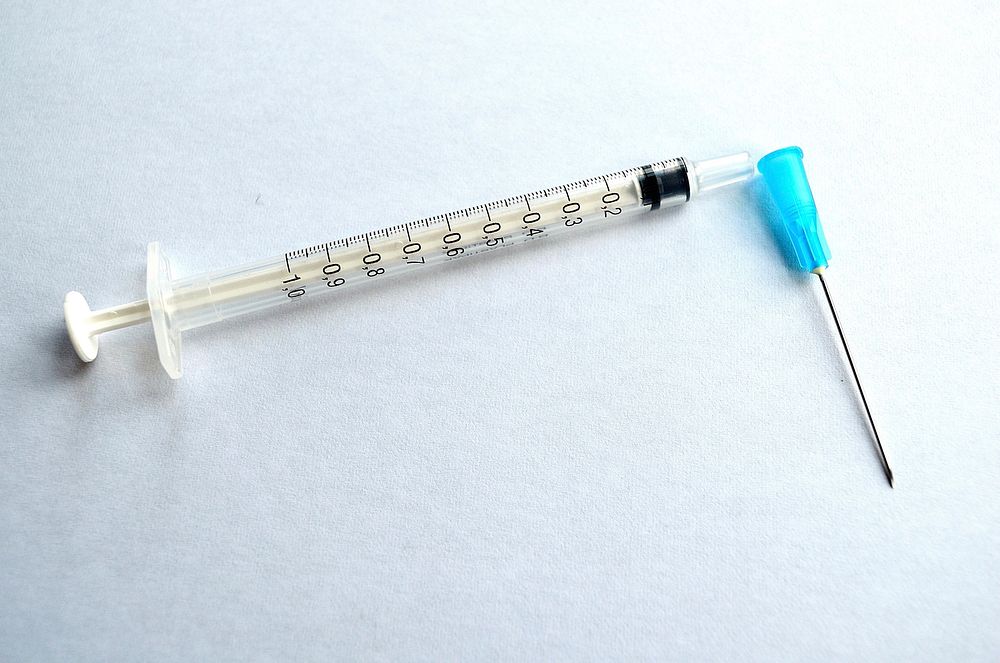 Free medical syringe image, public domain CC0 photo.