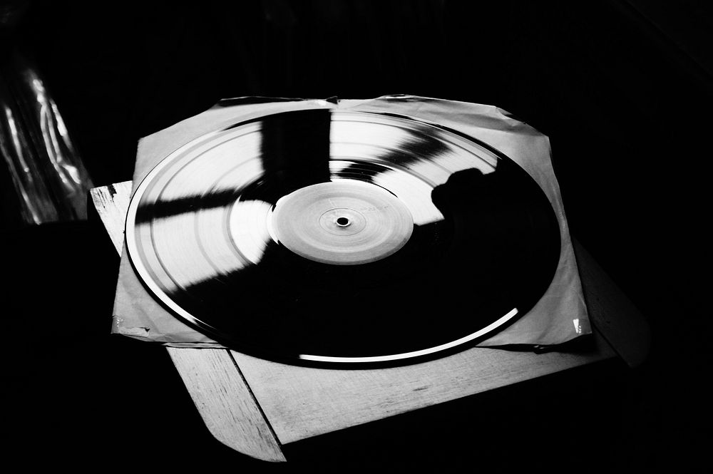 Free analog record image, public domain music CC0 photo.