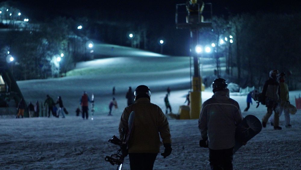 Free people go skiing at night image, public domain CC0 photo.