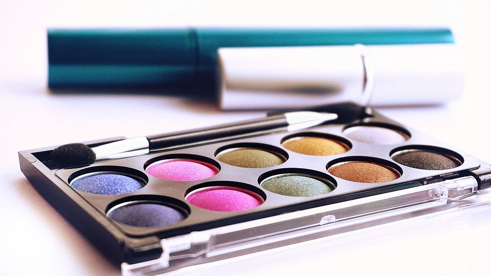 Close up of colorful eyeshadow and blush palette, free public domain CC0 image.