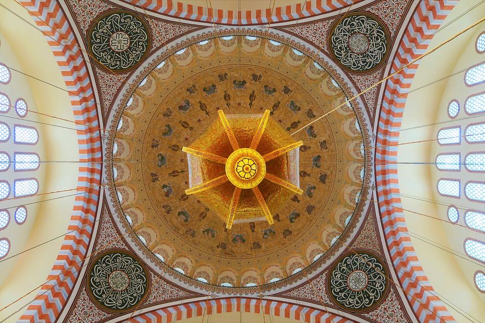 Free masjid ceiling image, public domain religion CC0 photo.