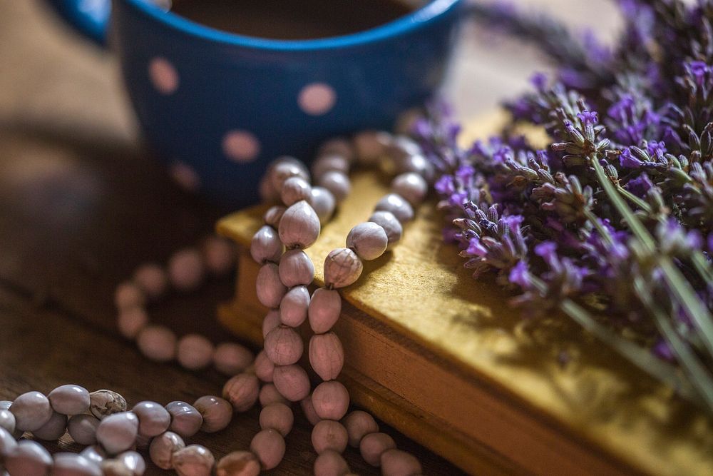 Free prayer beads and lavender image, public domain flower CC0 photo.