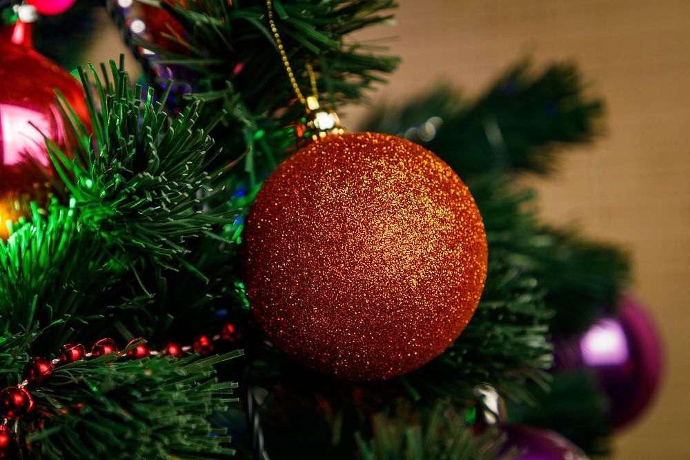 Free glass ball, Christmas ornament image, public domain holiday CC0 photo.