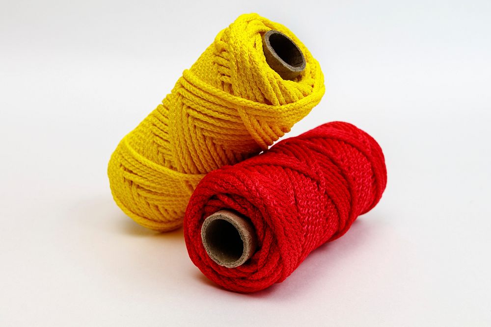 Free corded yarn spools image, public domain CC0 photo.