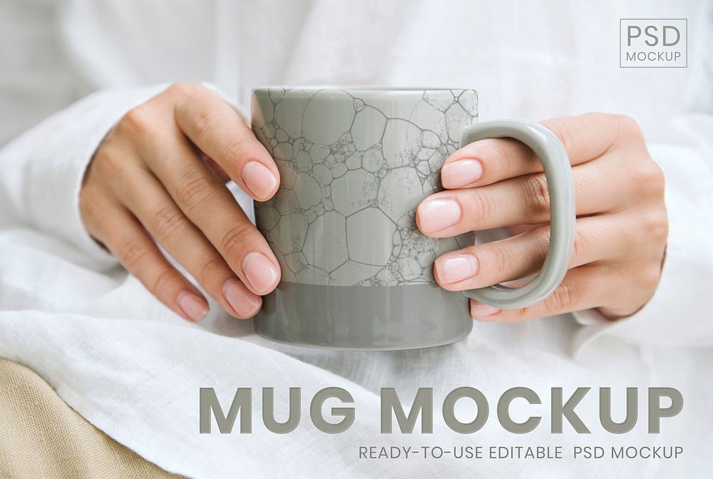 Editable mug mockup psd with printed bubble art
