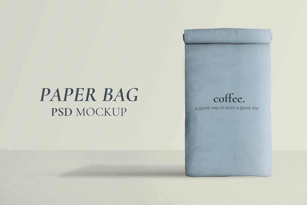 Reusable paper bag mockup psd rolled up in minimal style