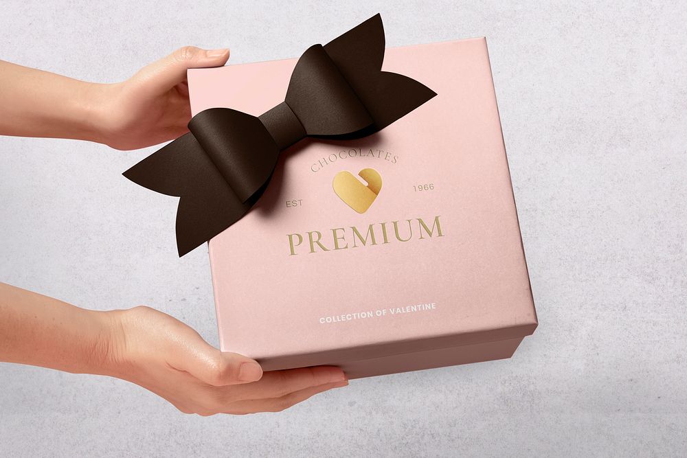 Valentine's gift box mockup, business packaging psd