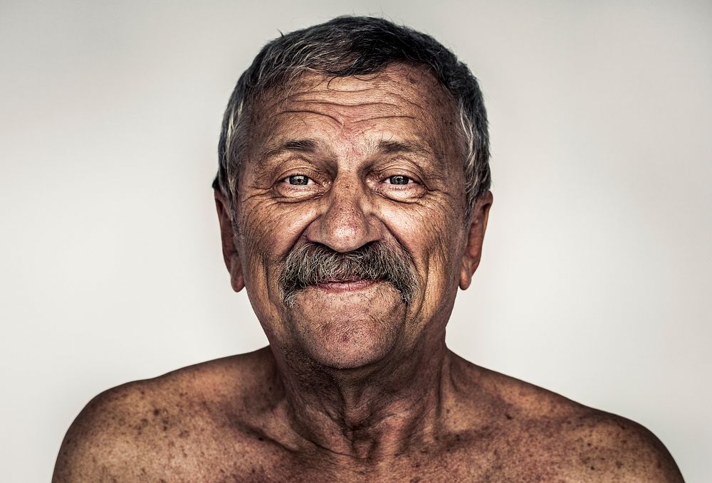 Happy old man, shirtless portrait | Premium Photo - rawpixel