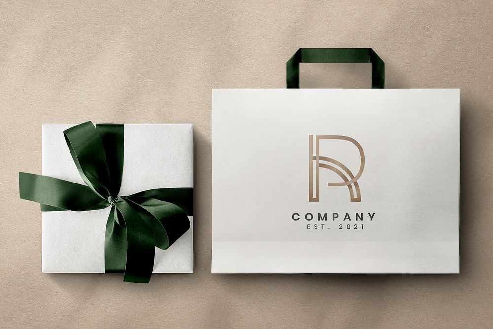 Luxury packaging mockup psd with gift box and bag