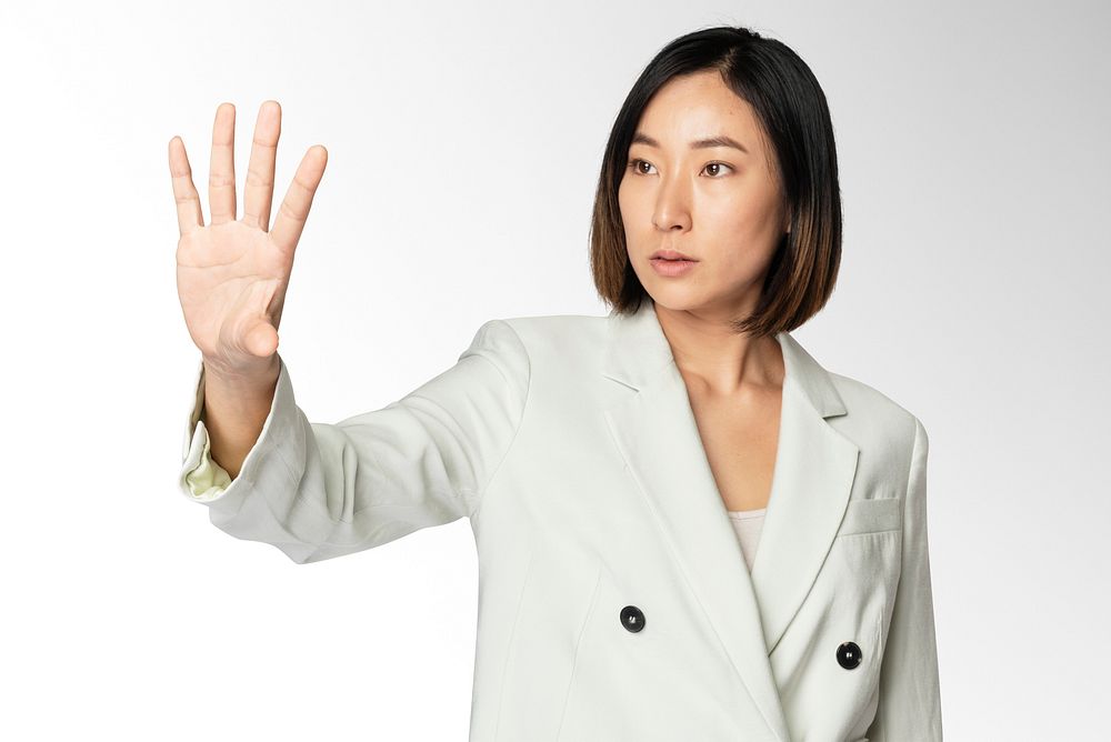 Asian businesswoman psd mockup touching virtual screen