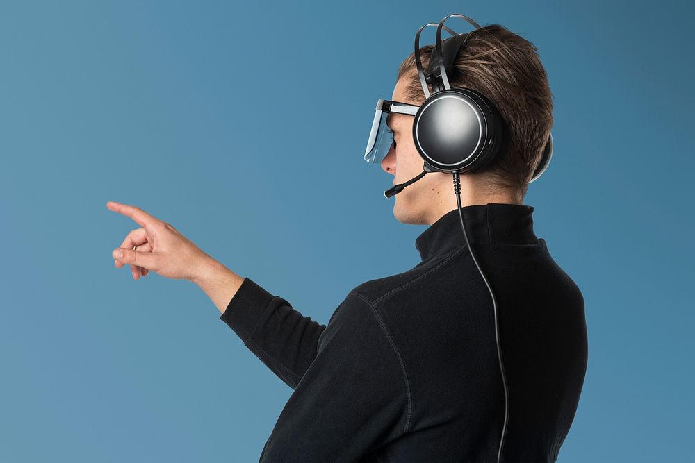 Man wearing headphones mockup with AR smart glasses futuristic technology psd