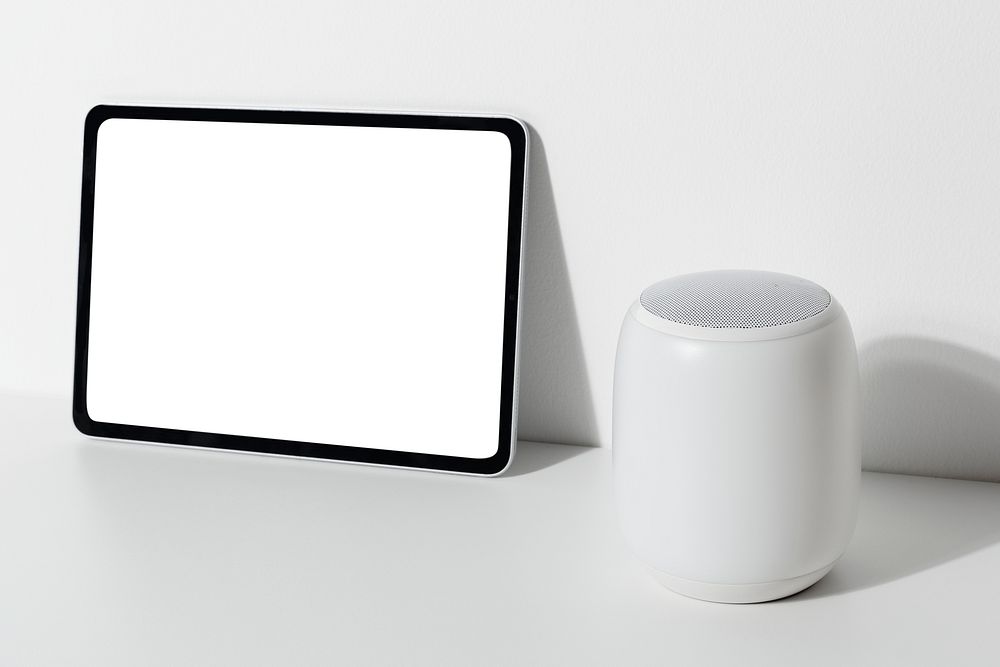 Tablet screen mockup psd with smart speaker
