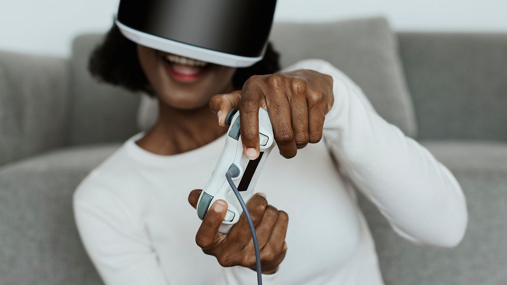 African American  woman experiencing VR simulation