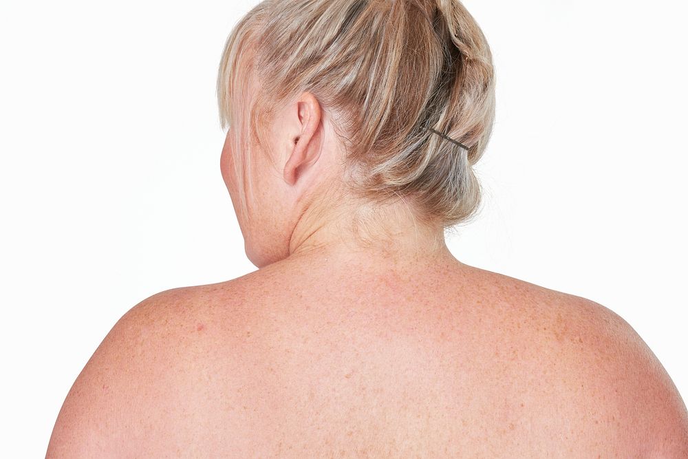 Psd curvy woman facing back bare skin