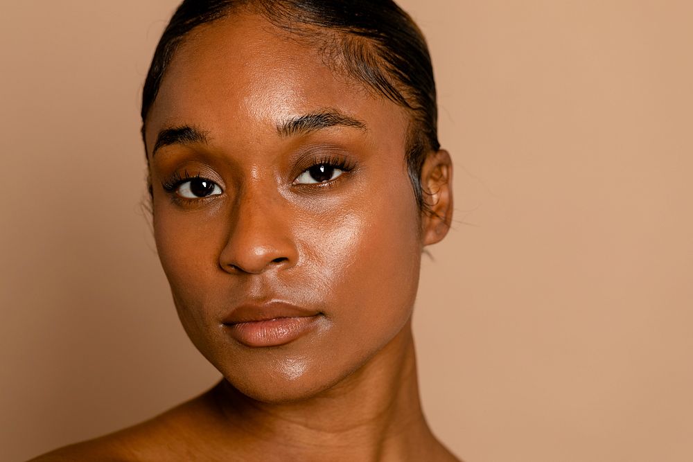 African American woman portrait, beautiful glowing skin