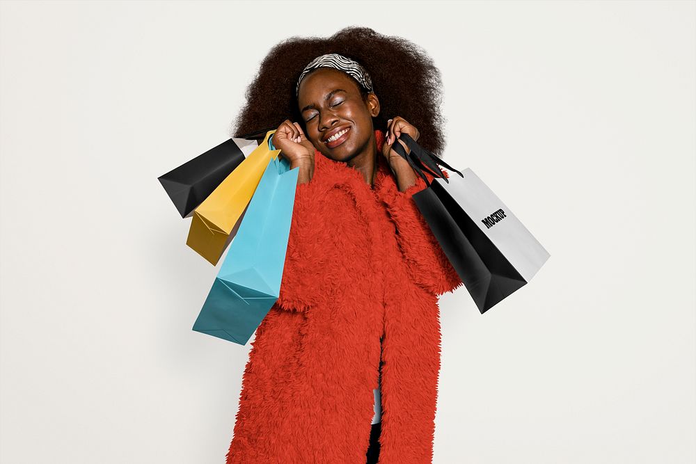 Shopping bag mockup, African American woman psd