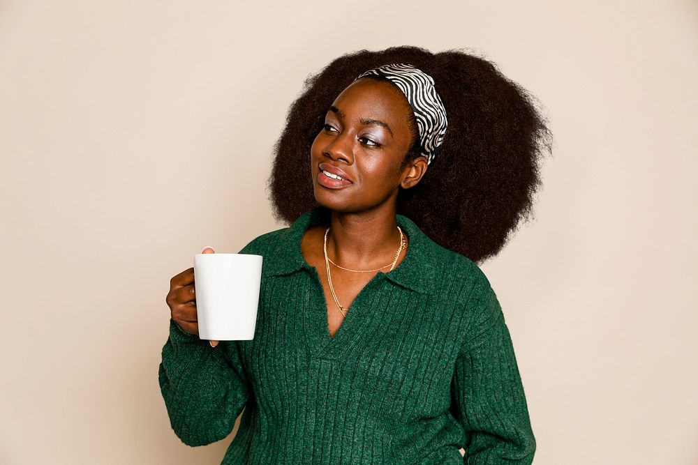 Woman drinking tea for breakfast